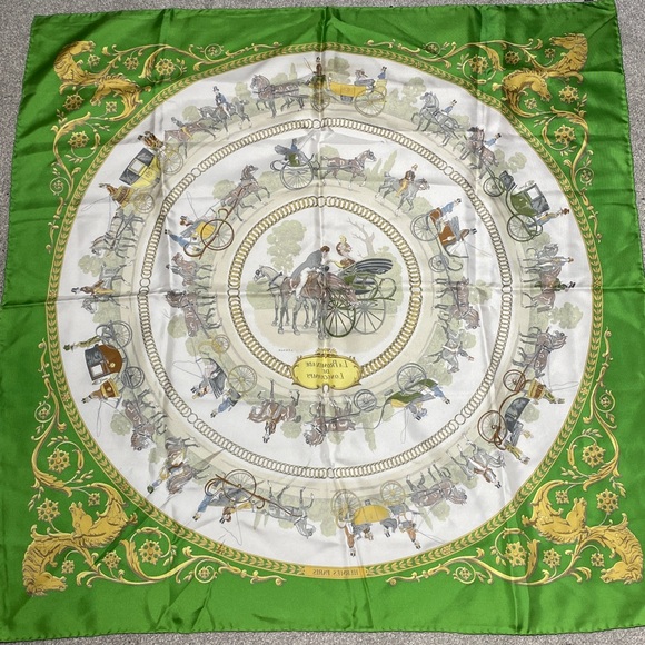 Authentic HERMES "LA PROMENADE DE LONGCHAMPS" Green 100% Silk Scarf - Picture 8 of 13